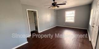 3737 SE 24th St Gallery 1