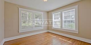 3 Bedroom House in Eastlake Community Gallery 13