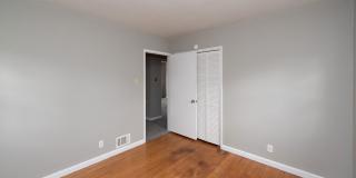 WESTWOOD-2 BEDROOM 1.5 BATH RANCH W/ UPDATES Gallery 33