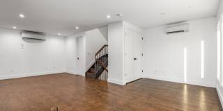 17 Kent Avenue Gallery 4