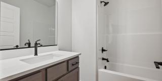 1206 SW Franklin Ln Gallery 26