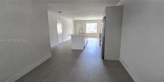 2535 NE 193rd St Gallery 10