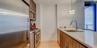 160 1ST ST 515 Gallery 6