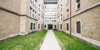 8051 S Ingleside Gallery 19