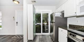 4960 CLARENDON Terrace Gallery 17