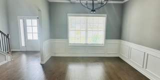 Spacious Family Home in Kathleen Gallery 30