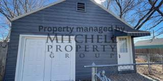 Adorable 1 bedroom 1 bath back house in a cozy neighborhood! Gallery 1