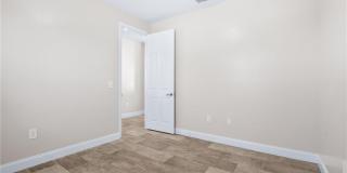 2708 20th St W Gallery 23