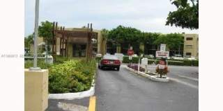 8065 SW 107th Ave Gallery 20