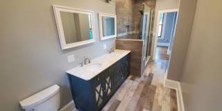 925 Dennison Avenue - 2 Gallery 1