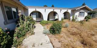 Don’t miss this wonderful opportunity to make this move-in-ready Phelan home yours! Gallery 1