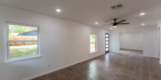 Hidden Gem | 4 bed 3 bath home in highly sought after Windsor Park!!! Gallery 10