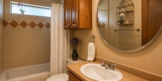 13600 Lakeshore Dr Gallery 21