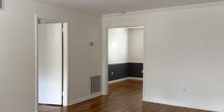3301 Bull St Gallery 7