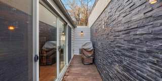 721 D Street NE Gallery 25