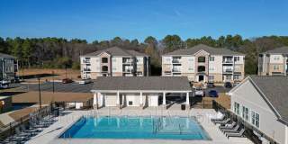 250 Grove Circle Gallery 15