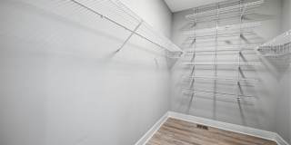 43565 MICHIGAN Square Gallery 33