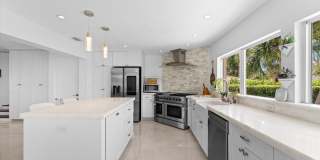 2948 NE 35th Court Gallery 20