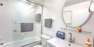 625 30TH Avenue W Gallery 26