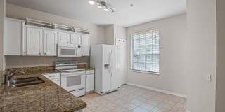 3 Bed 2, Full Bath, 2 Half Bath, 1 Car Garage Townhome near MacDill AFB Gallery 14