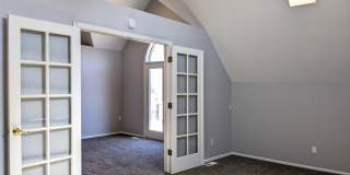 123 E Bayaud Ave Gallery 47