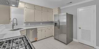 Newly Updated 2BD 1BA Duplex Home - Available Now! Newly Updated 2BD 1BA Duplex Home - Available Now! Gallery 14