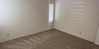 Adorable 2 bedroom 2 bathroom with 1 car garage attached Gallery 23