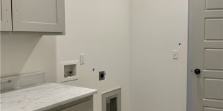 1036 Parker Lane Gallery 17