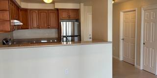 410-418 7th St. Gallery 5