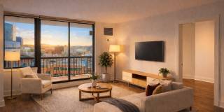 25 Forest Street Gallery 2