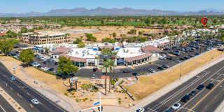 7027 N Scottsdale Road Gallery 38