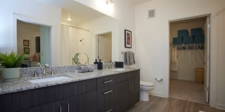 The Penman Apartments Gallery 28