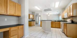 4 Bedroom, 2.5 Bath Home in Vista Oaks 4 Bedroom, 2.5 Bath Home in Vista Oaks Gallery 29