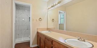 2505 Rustling Oaks Drive Gallery 13