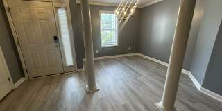 320 Bubble Creek Court - 7Unit 7 Gallery 3