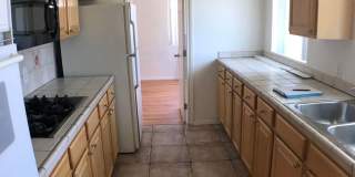BEAUTIFUL WOOD FLOORS IN THIS- 5 BED 2 BATHROOM- Includes maid service Gallery 13
