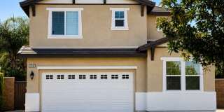 1542 Sweet Basil Circle Gallery 1