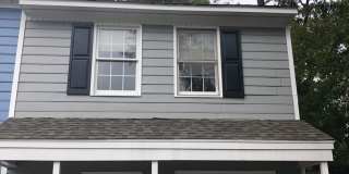 2 Bedroom 1.5 Bathroom Townhouse Gallery 1