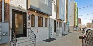 1513 BROWN Street Gallery 1