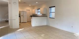 3616 NE 3rd Ct Gallery 5