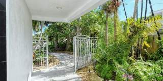 213 N WASHINGTON DRIVE Gallery 78