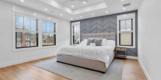 2017 5th Avenue Gallery 14