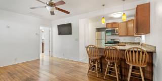 9th St Home Gallery 8