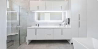 743 S Lake Avenue Gallery 18