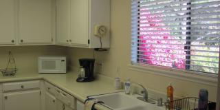 King Courts Condo! Backs to the Park! Blocks from Downtown SLO Gallery 4