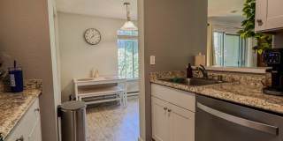 Remodeled ground floor 2 bed! Gallery 22