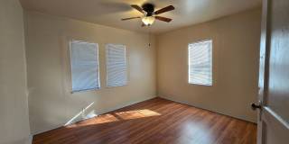 3/1 - Renovated Ranch-Style home minutes from Downtown Gallery 16