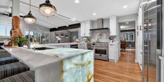 Spacious 5BR House in Longmont Gallery 8