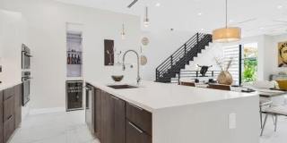 1058 N Victoria Park Road N Gallery 6