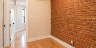 295 Bainbridge St Gallery 6
